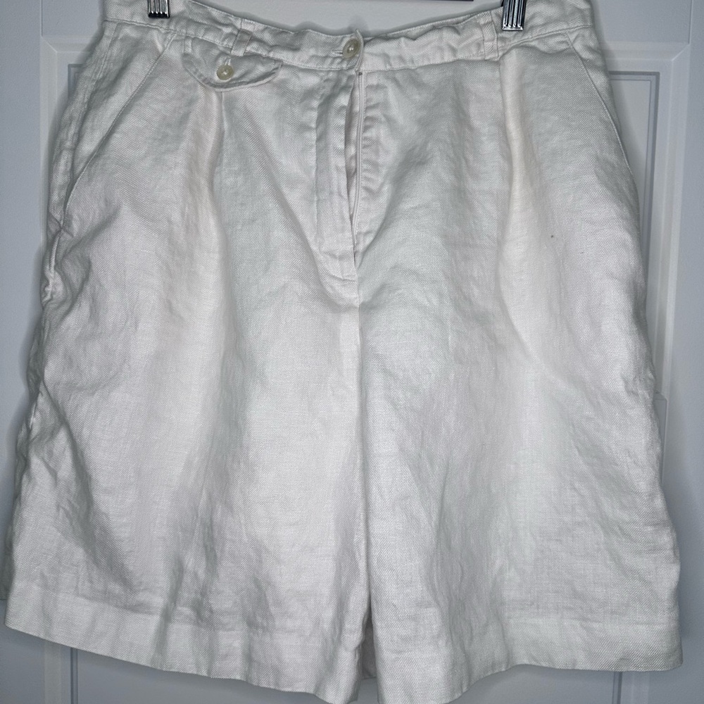 Ralph Lauren Elegant Cream Linen Shorts - Picture 5 of 13
